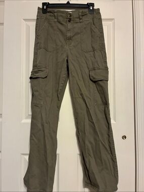 Celebrity Pink Olive Green Cargo Pants with Flap Pockets